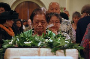 1marianne-enshrinement-side1-e